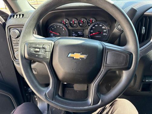 Dark Ash Metallic 2022 Chevrolet Silverado 1500 Custom