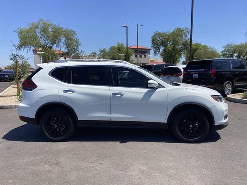 Glacier White 2020 Nissan Rogue SV