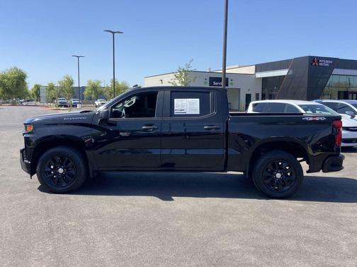 Black 2021 Chevrolet Silverado 1500 Custom