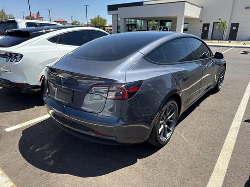 Midnight Silver Metallic 2023 Tesla Model 3 Standard Range