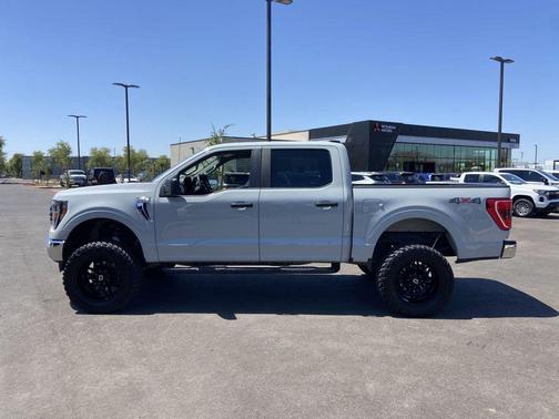 AVALANCHE 2023 Ford F-150 XLT