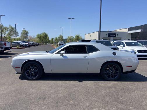 Triple Nickel Clearcoat 2023 Dodge Challenger SXT