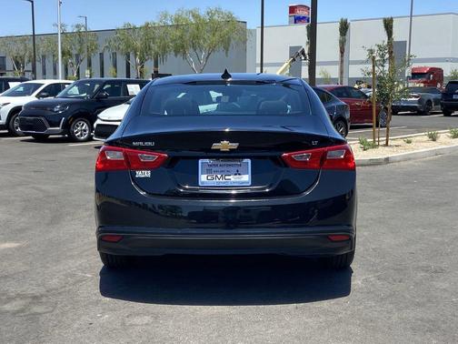 Mosaic Black Metallic 2023 Chevrolet Malibu FWD 1LT