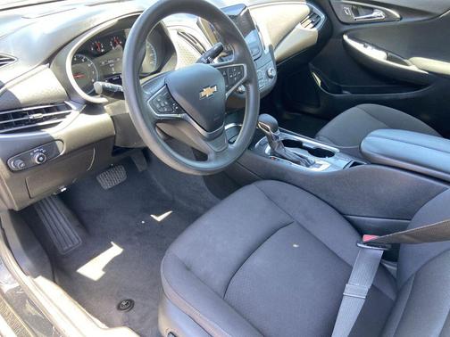 Mosaic Black Metallic 2023 Chevrolet Malibu FWD 1LT