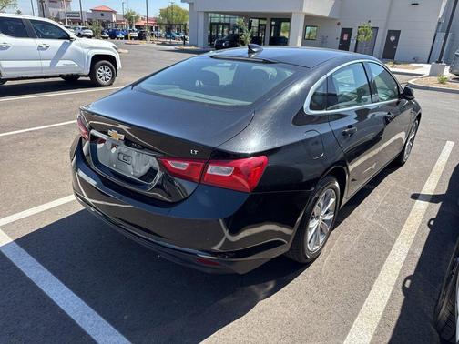Mosaic Black Metallic 2023 Chevrolet Malibu FWD 1LT