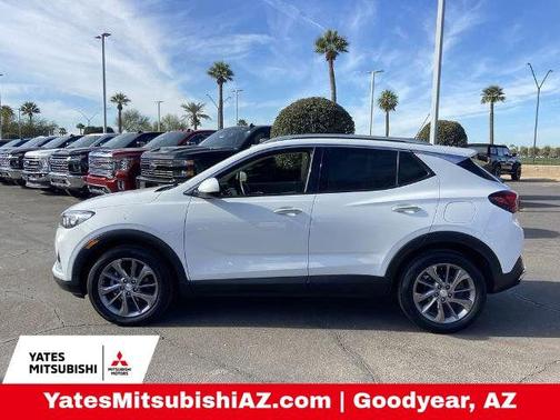 Summit White 2020 Buick Encore GX Essence