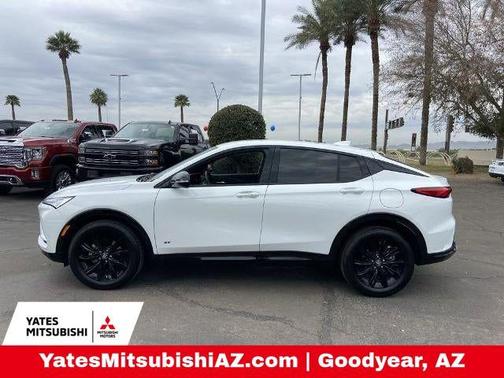 Summit White 2025 Buick Envista Sport Touring FWD