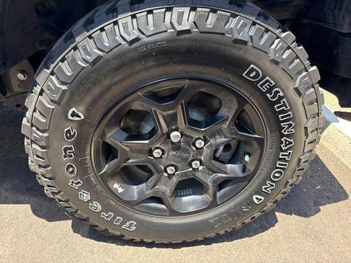 Hydro Blue Pearlcoat 2023 Jeep Wrangler 4xe Willys