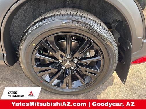 Labrador Black Pearl 2026 Mitsubishi Eclipse Cross Ralliart S-AWC