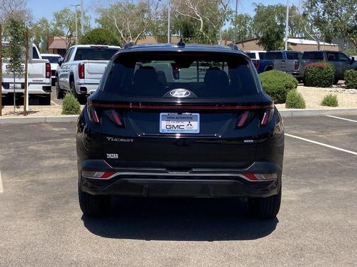 Phantom Black 2022 Hyundai TUCSON SEL