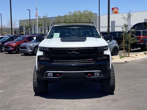 Summit White 2019 Chevrolet Silverado 1500 LT Trail Boss