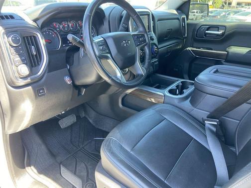 Summit White 2019 Chevrolet Silverado 1500 LT Trail Boss