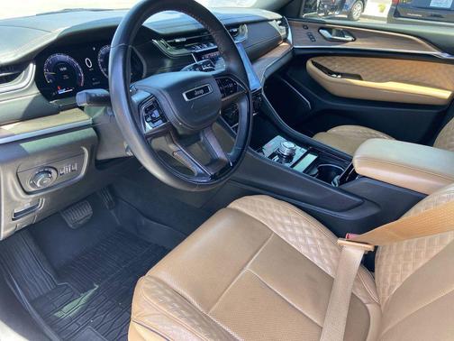 Silver Zynith 2021 Jeep Grand Cherokee L Summit