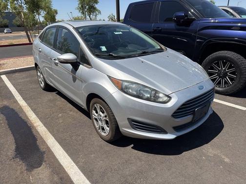 INGOT SILVER METALLIC 2015 Ford Fiesta SE