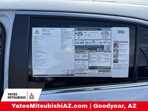 Diamond White 2026 Mitsubishi Eclipse Cross SE