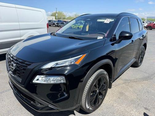 Super Black 2023 Nissan Rogue SV