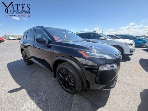 Super Black 2023 Nissan Rogue SV