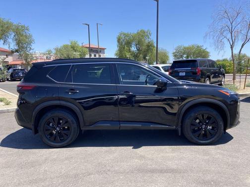 Super Black 2023 Nissan Rogue SV
