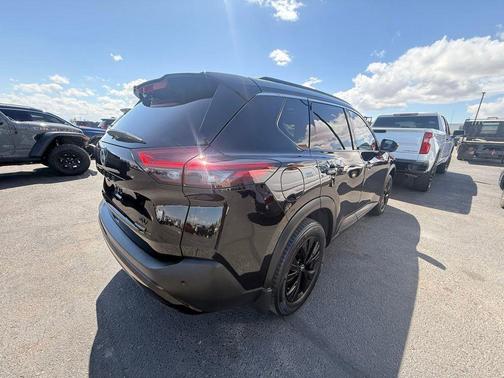 Super Black 2023 Nissan Rogue SV