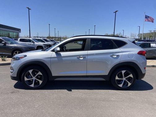 Molten Silver 2018 Hyundai TUCSON Limited