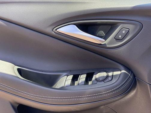 Moonstone Gray Metallic 2023 Buick Encore GX Select
