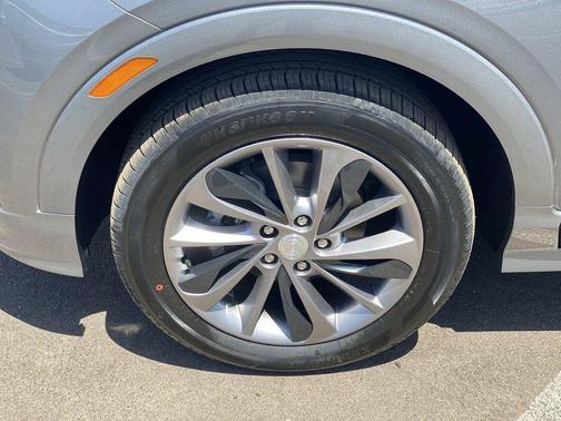 Moonstone Gray Metallic 2023 Buick Encore GX Select