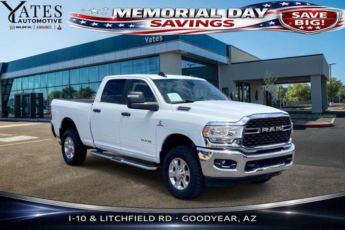 Bright White Clearcoat 2024 RAM 2500 Big Horn Crew Cab 4x4 6'4' Box