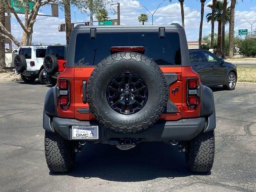 Hot Pepper Red Metallic Tinted Clearcoat 2022 Ford Bronco Raptor