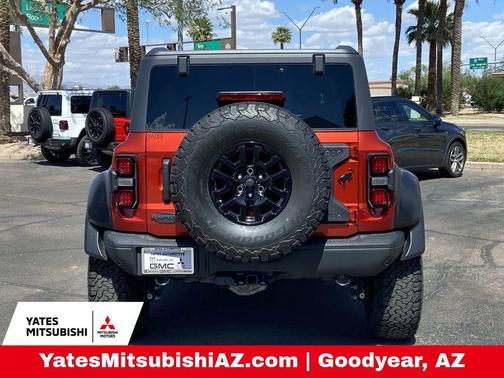 Hot Pepper Red Metallic Tinted Clearcoat 2022 Ford Bronco Raptor