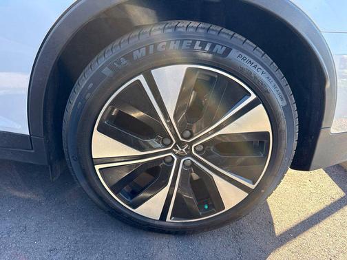 Snow Metallic 2024 Polestar 2 Long Range Dual Motor Plus