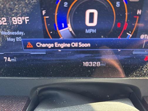 Mosaic Black Metallic 2024 Chevrolet Traverse RS