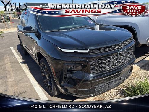 Mosaic Black Metallic 2024 Chevrolet Traverse RS