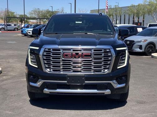 Onyx Black 2025 GMC Yukon XL Denali