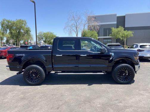 AGATE BLACK METALLIC 2025 Ford F-150 XLT