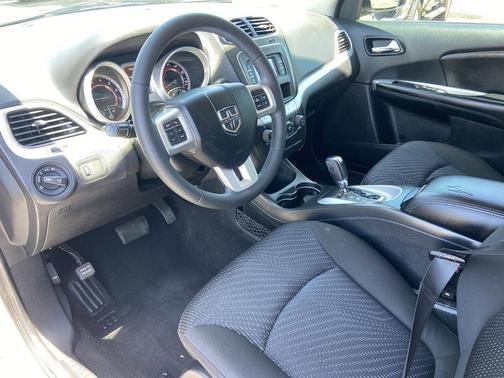 Billet Clearcoat 2019 Dodge Journey SE