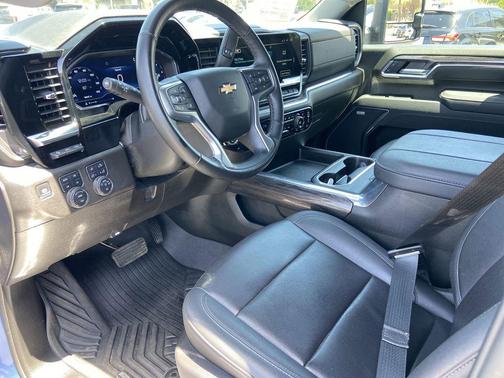 Lakeshore Blue Metallic 2025 Chevrolet Silverado 2500 LTZ
