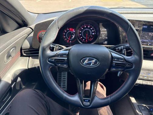 Electric Shadow 2022 Hyundai ELANTRA N Line