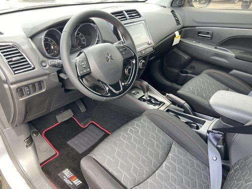 Gray Metallic 2026 Mitsubishi Outlander Ralliart