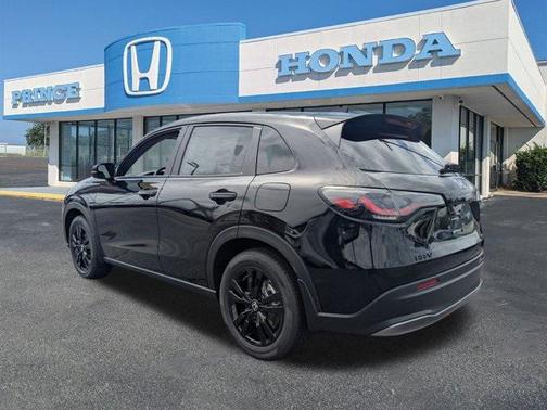 2026 Honda HR-V 2WD Sport