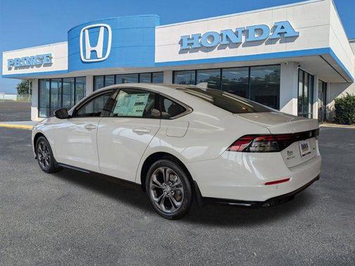 Platinum White Pearl 2026 Honda Accord Hybrid EX-L