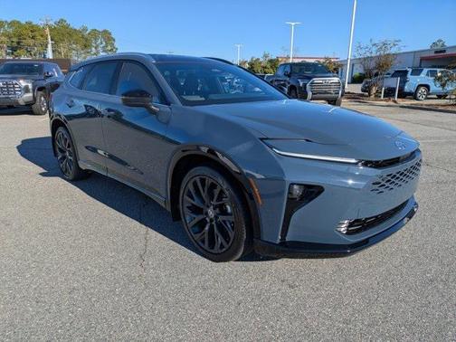 2025 Toyota Crown Signia Limited