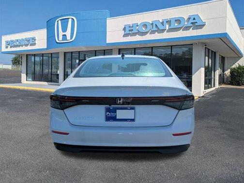 2025 Honda Accord Sport SE 1.5T