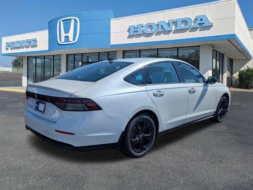 2025 Honda Accord Sport SE 1.5T