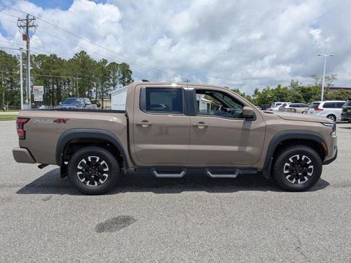 2024 Nissan Frontier PRO-4X