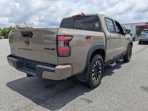 2024 Nissan Frontier PRO-4X