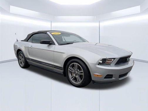 Sterling Gray Metallic 2010 Ford Mustang Base