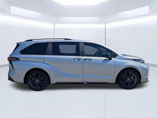 Celestial Silver Metallic 2025 Toyota Sienna XSE 7 Passenger