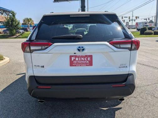 2024 Toyota RAV4 Hybrid XLE Premium