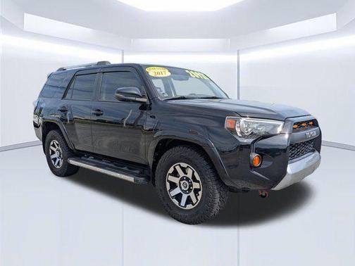 Midnight Black Metallic 2017 Toyota 4Runner SR5 Premium