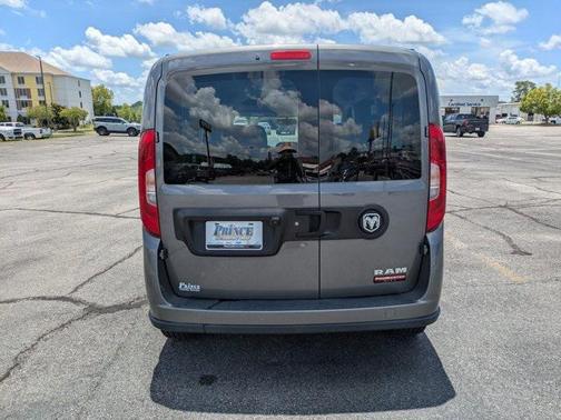 2022 RAM ProMaster City Base